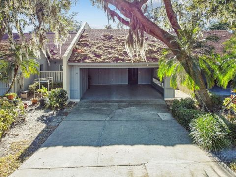 A home in LAKELAND