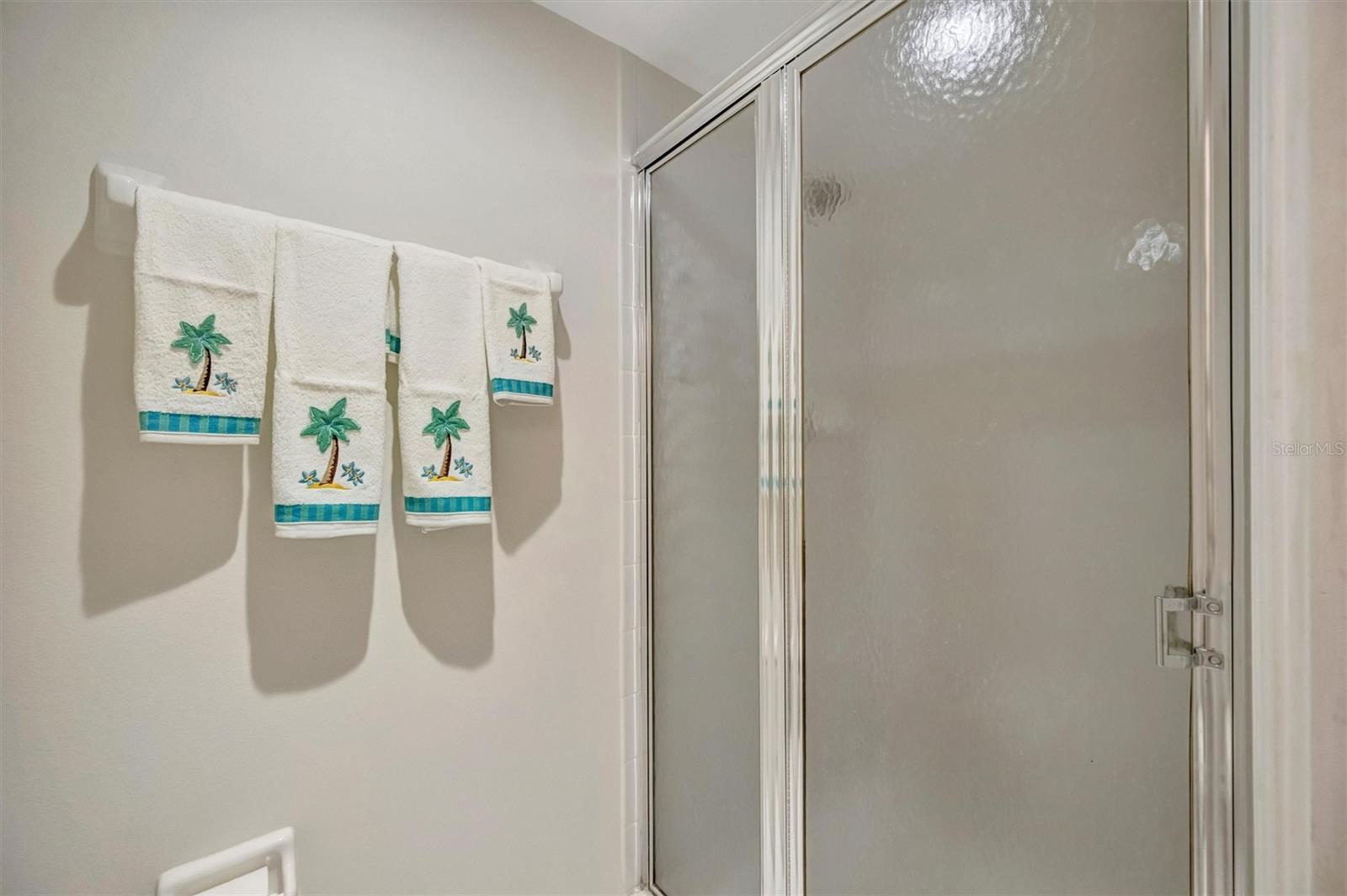 TERRACES 4 OF TARA - Residential