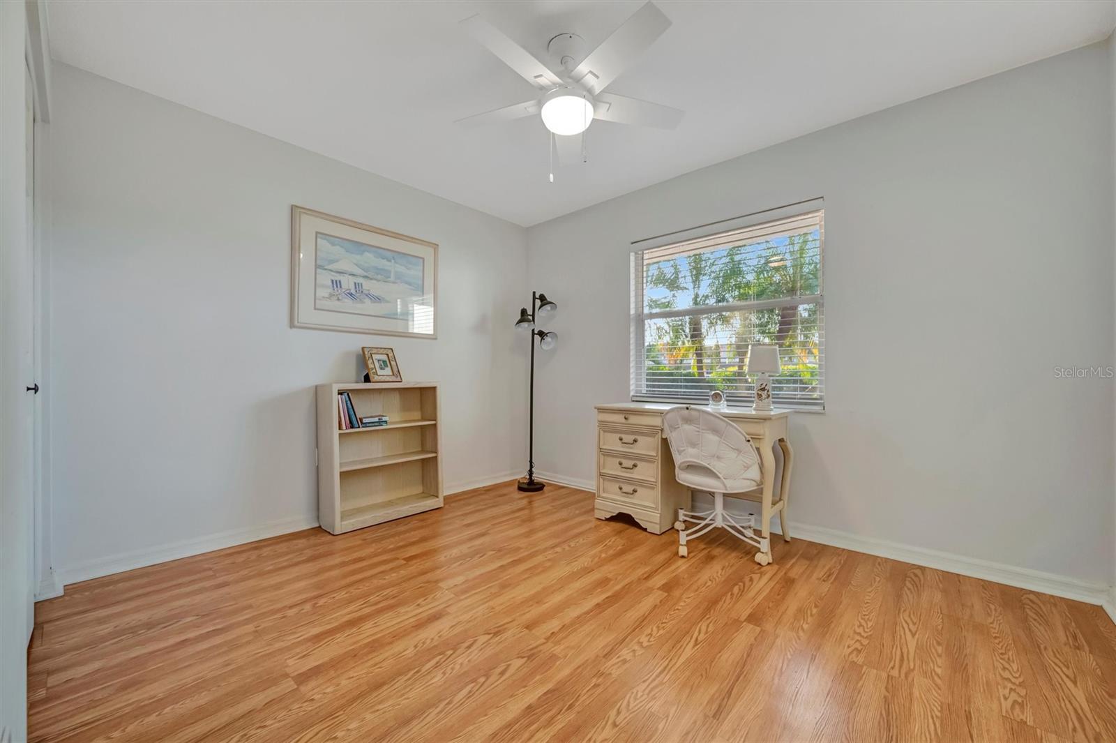 TERRACES 4 OF TARA - Residential