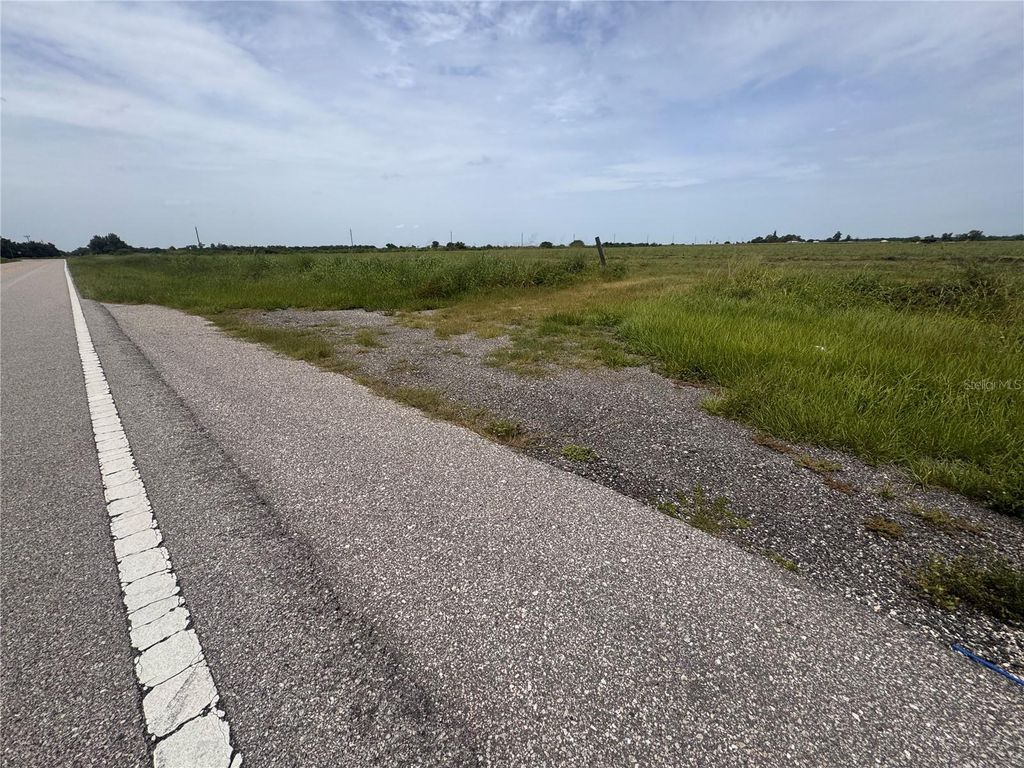 Photo of Cr-763, Arcadia, FL 34266 (MLS # C7510640)