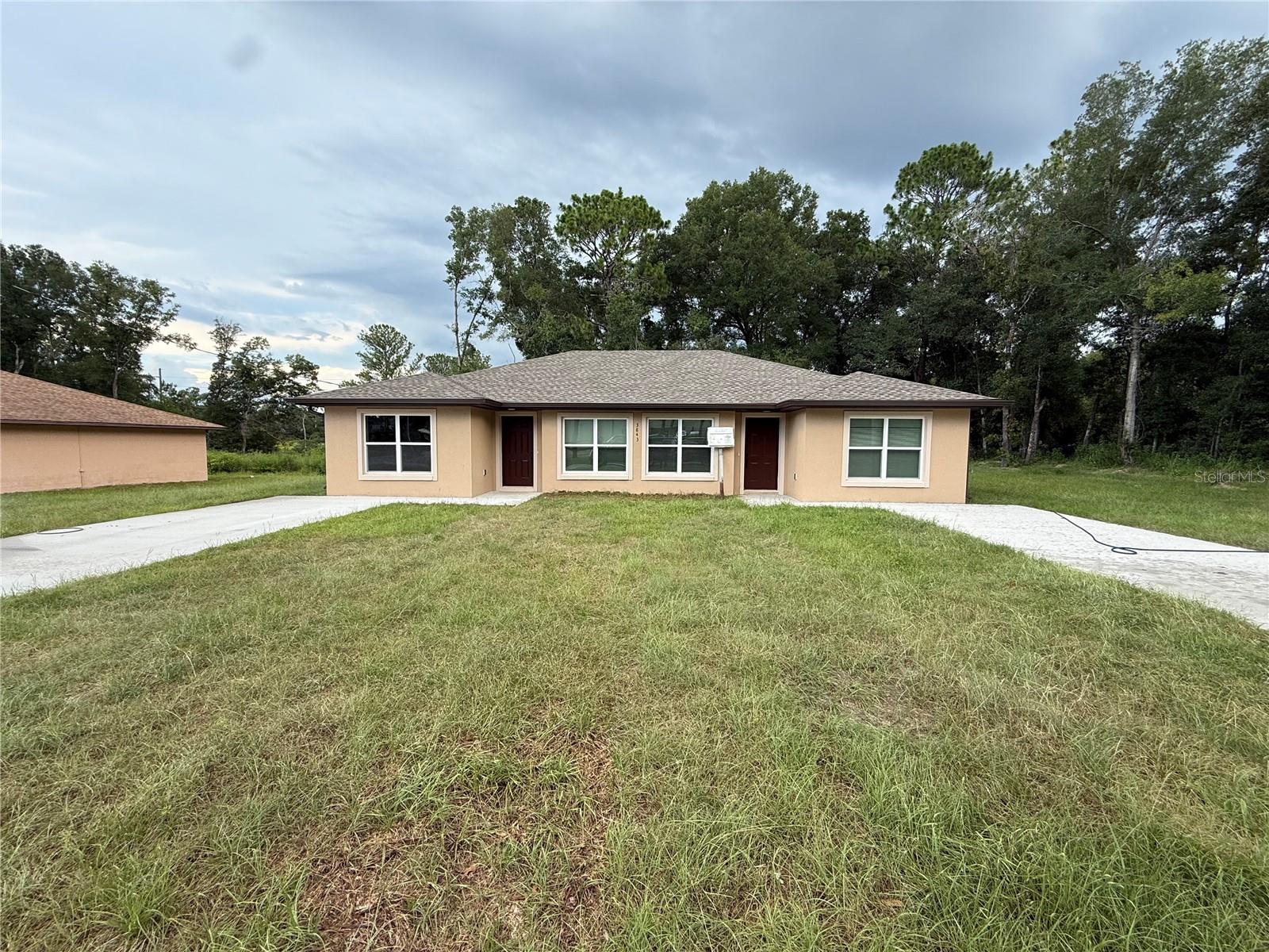 For Rent: Brand new duplex located at 3843 NE 41st St, all units, Ocala, FL. Rent is $1,600 per month.
Be the first to move into this newly built duplex in a quiet and convenient area of Ocala. Each unit features 2 bedrooms and 2 bathrooms, an open concept living and dining area, a modern kitchen with brand new appliances and granite countertops, washer and dryer hookups, tile flooring throughout (no carpet), a private driveway, and a spacious yard. The property is pet friendly, with some restrictions. This home is located close to schools, shopping centers, and has quick access to major roads and downtown Ocala. The unit is available for immediate move-in.
Contact today to schedule a tour or request more information.