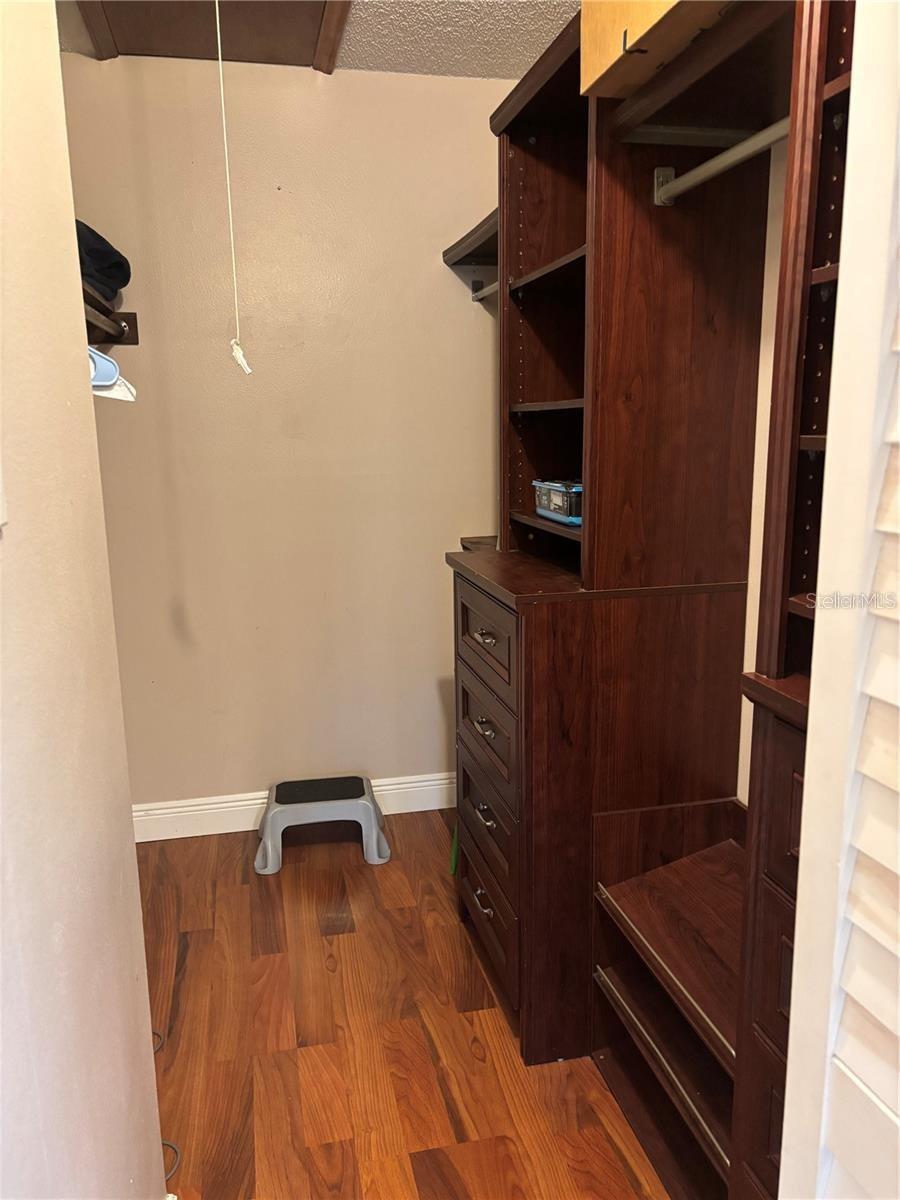 PINE RIDGE AT LAKE TARPON - Residential Lease