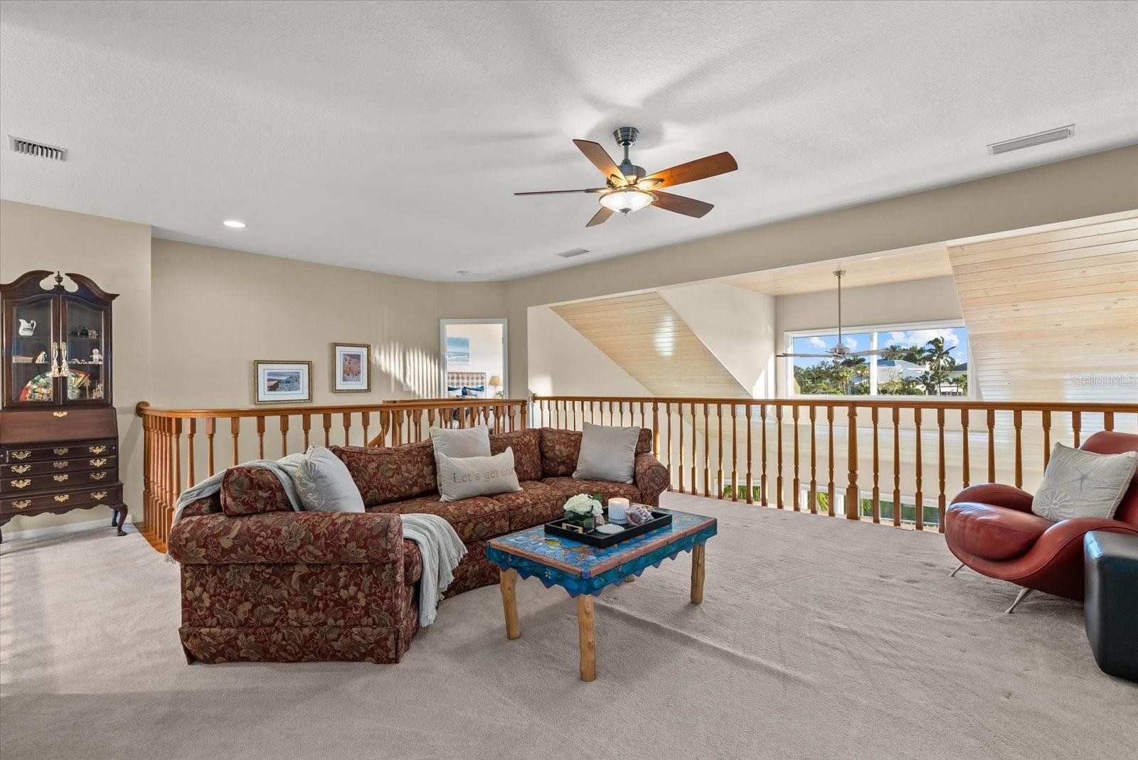 SOUTH CREEK - Residential