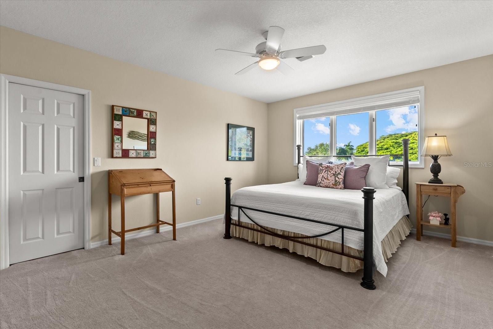 SOUTH CREEK - Residential