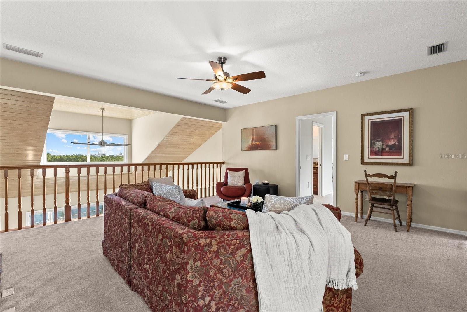 SOUTH CREEK - Residential