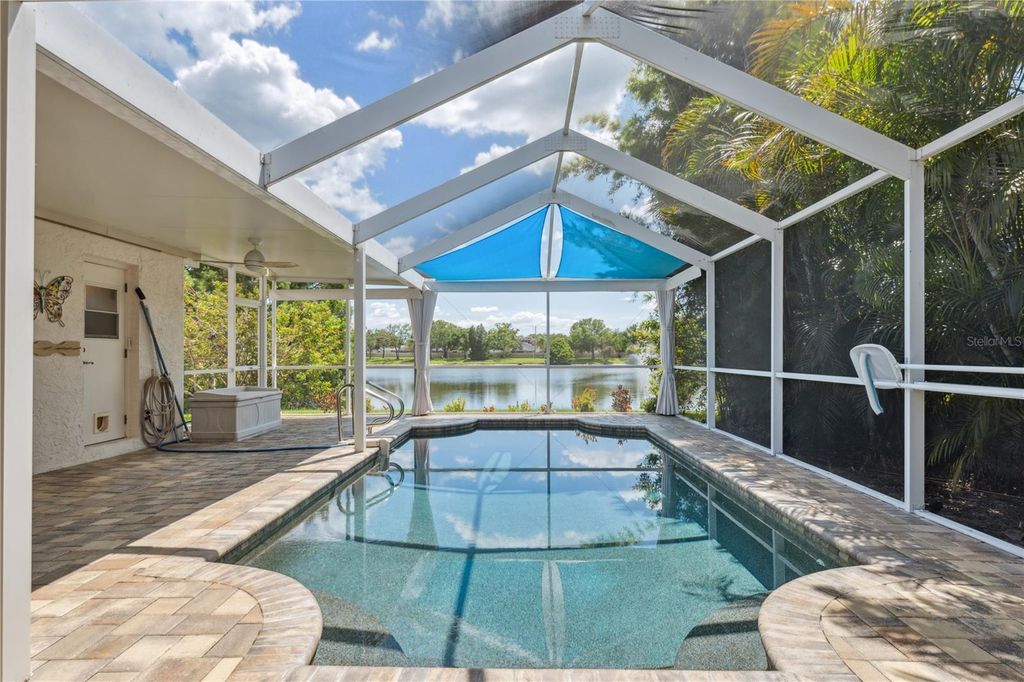 Photo of 12038 Steppingstone Boulevard, Tampa, FL 33635 (MLS # TB8400797)