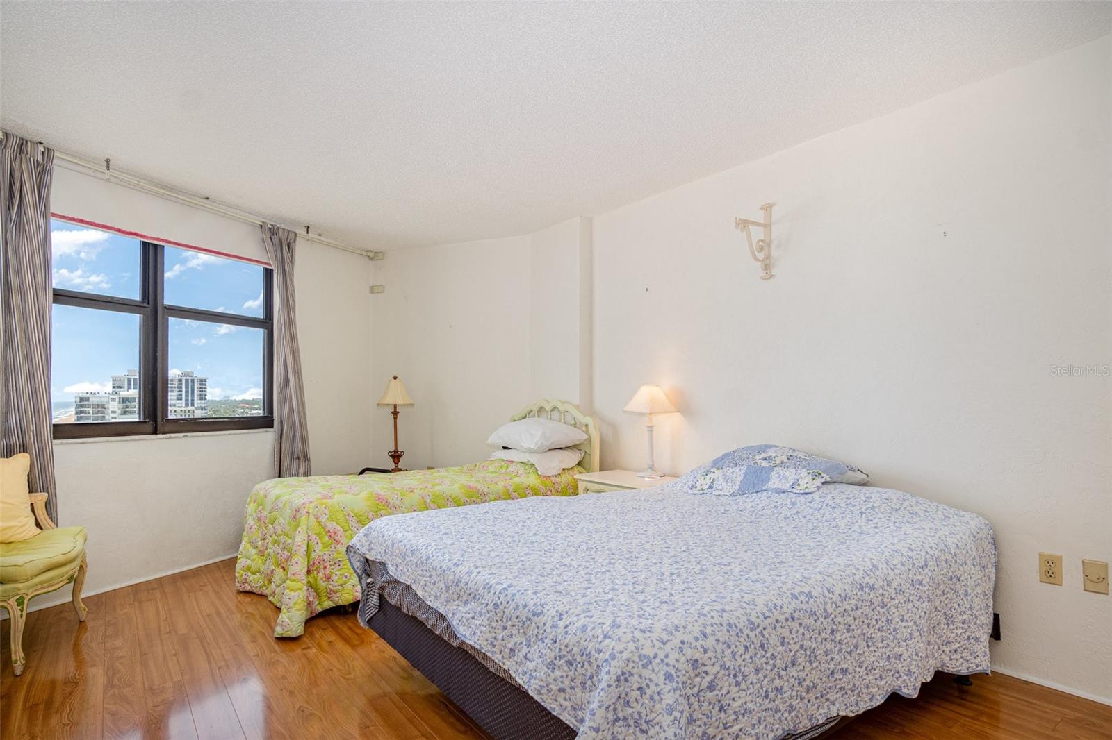 REGENCY PLAZA CONDO - Residential