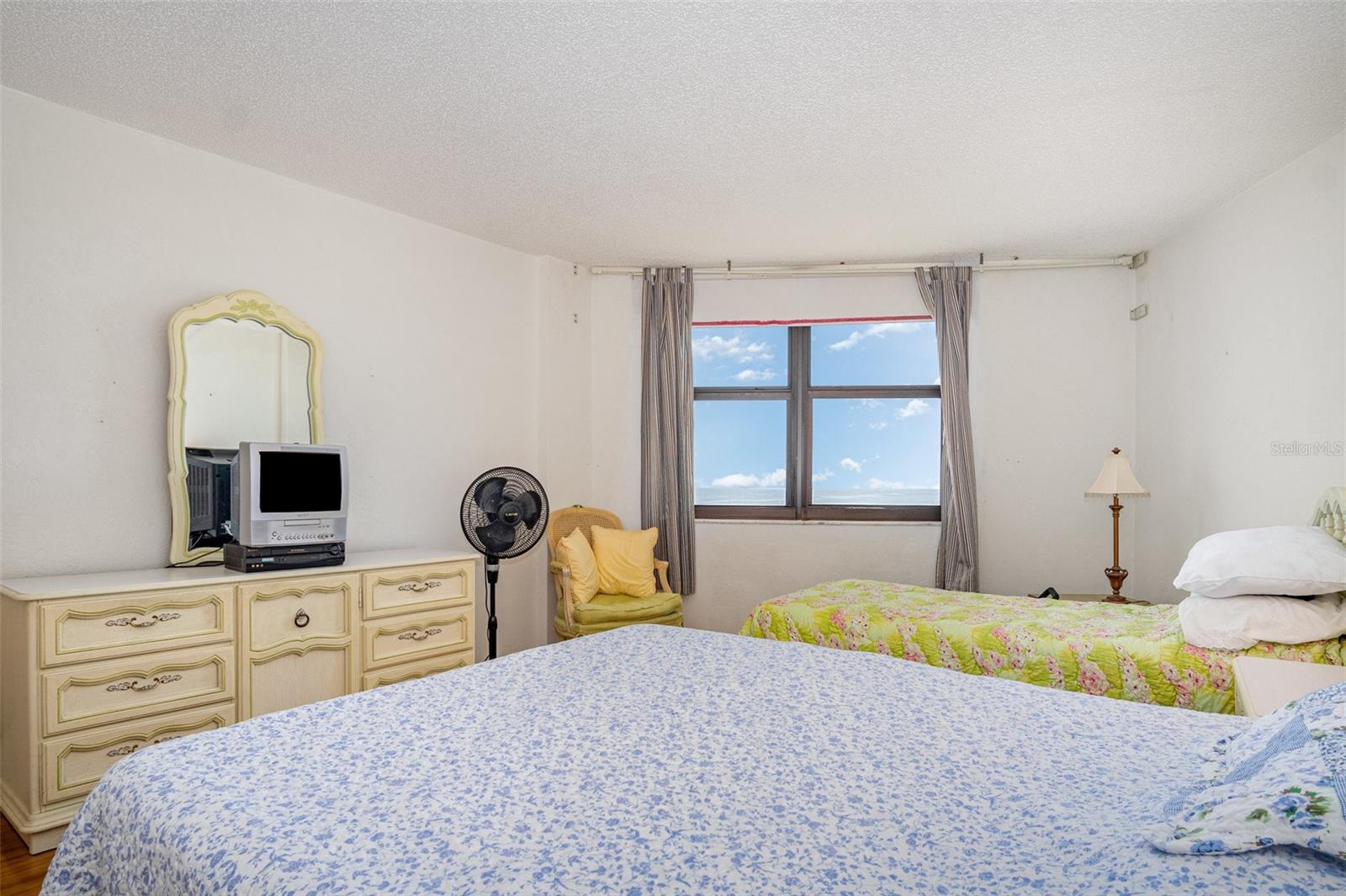 REGENCY PLAZA CONDO - Residential