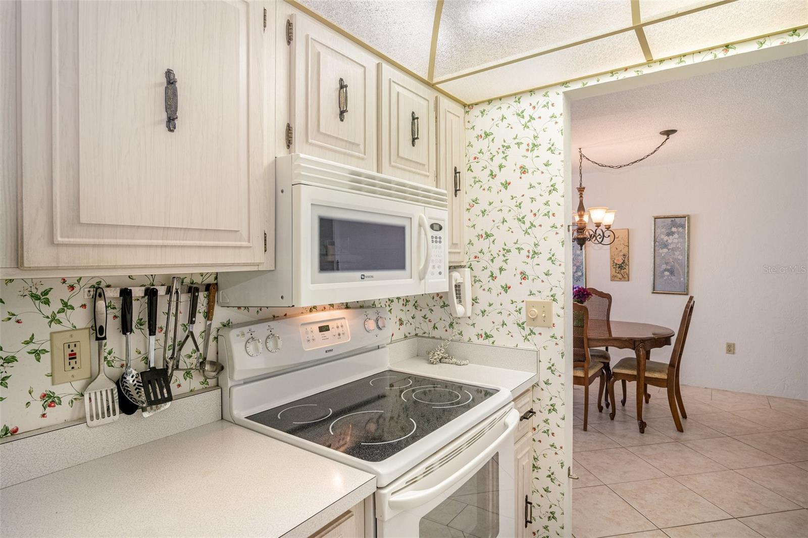 REGENCY PLAZA CONDO - Residential