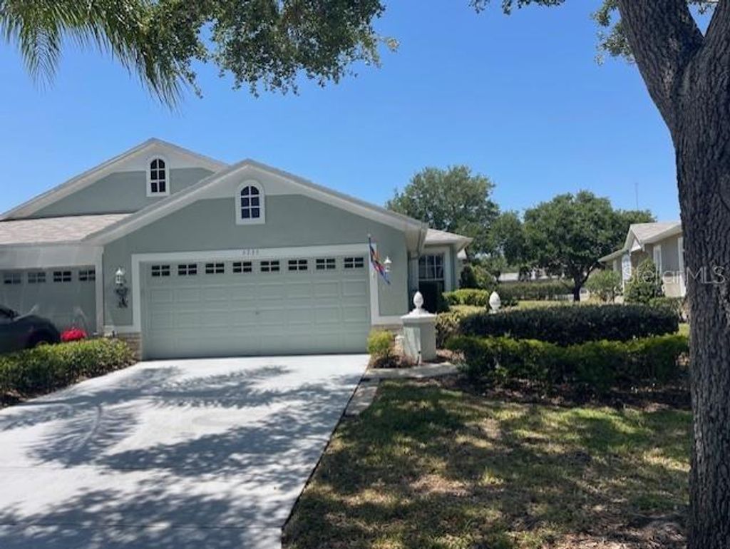 Photo of 5735 Heronpark Place, Lithia, FL 33547 (MLS # TB8379120)