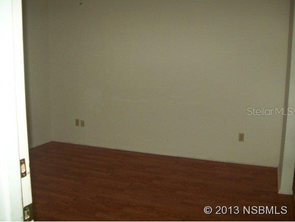 Pointer 01 - Residential