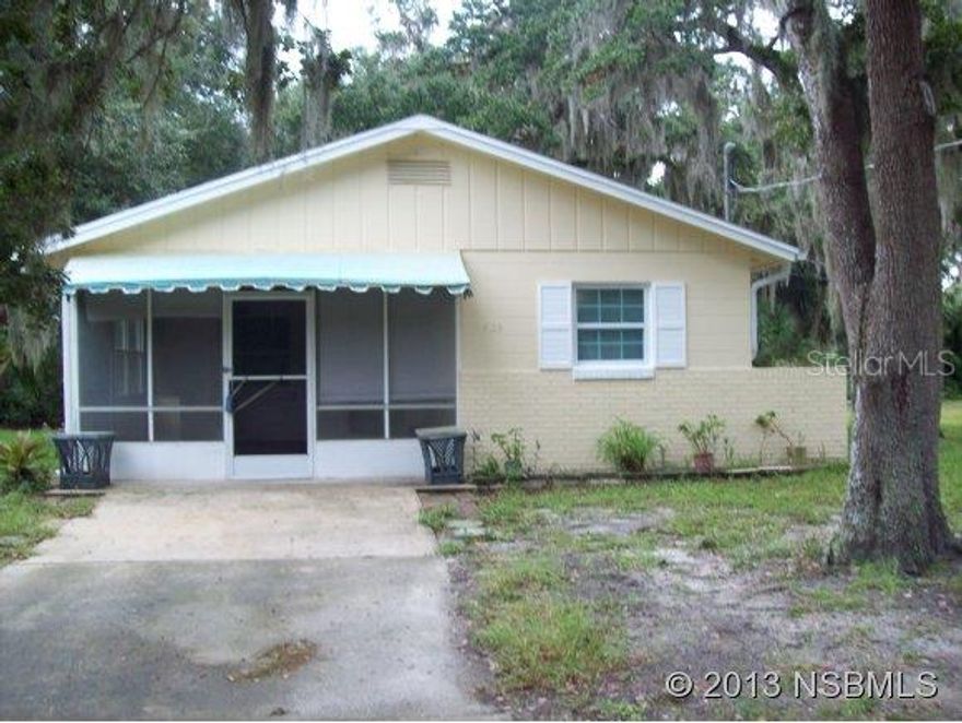 3 BEDROOM, 1 BATH - UTILITY ROOM COULD BE 2ND BATH, SCREENED AREA COULD BE CONVERTED BACK TO GARAGE. 2012-2013: NEW FLOORS, NEW A/C SYSTEM, NEW PAINT. NO THROUGH STREET. ;Water: City