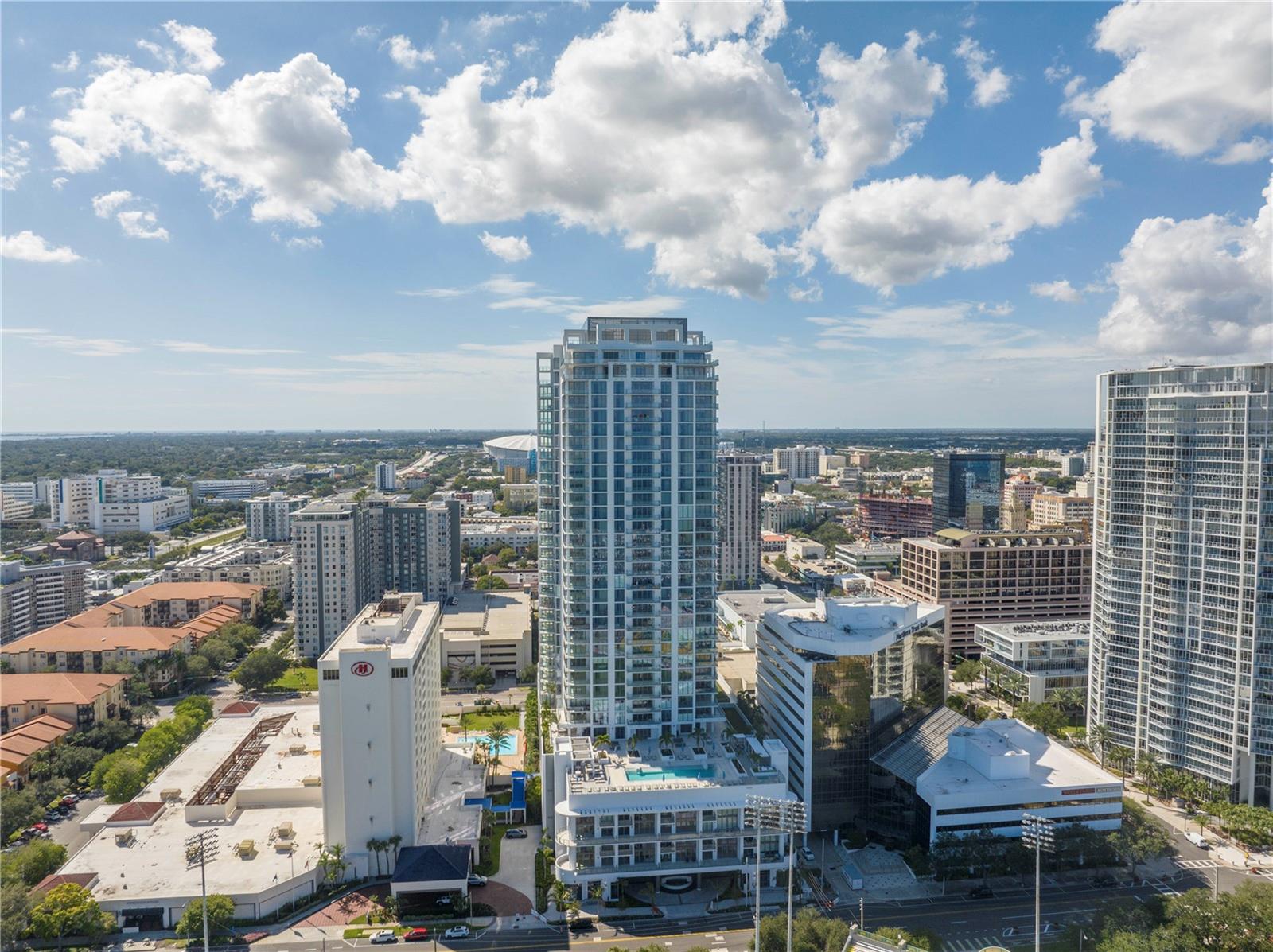 View ST PETERSBURG, FL 33701 condo