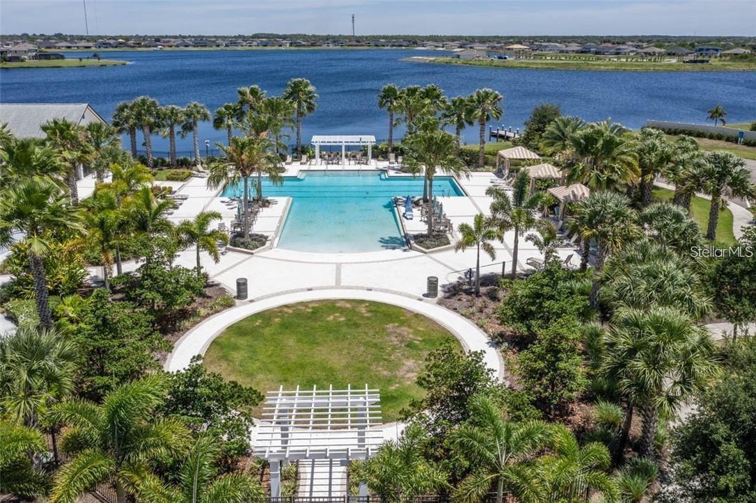LUCAYA LAKE CLUB PH 2E - Residential