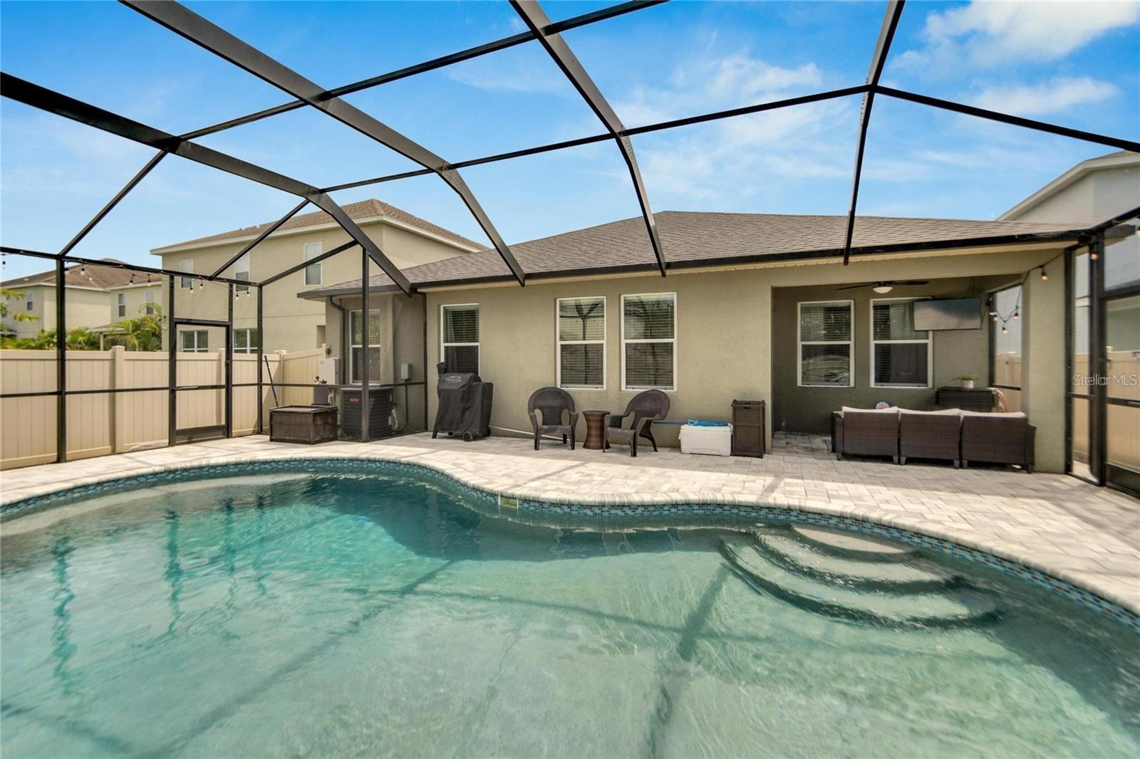 LUCAYA LAKE CLUB PH 2E - Residential