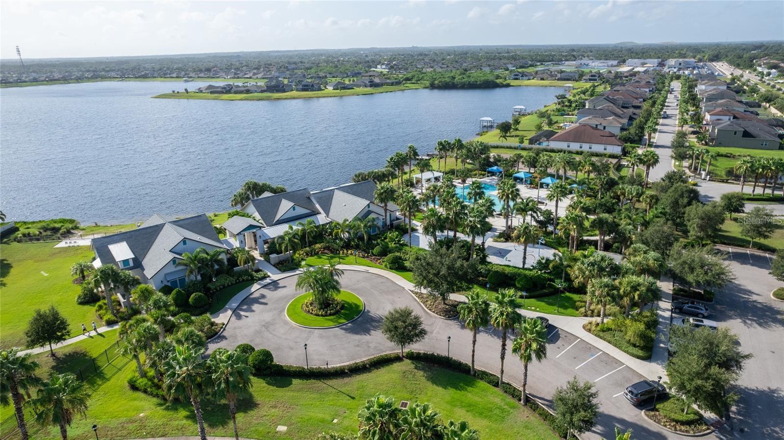 LUCAYA LAKE CLUB PH 2E - Residential