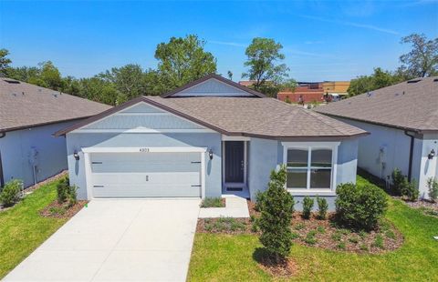 Photo of 4303 Big Sky Drive, Spring Hill, FL 34604 (MLS # TB8386535) Photo of 4303 Big Sky Drive, Spring Hill, FL 34604 (MLS # TB8386535)
