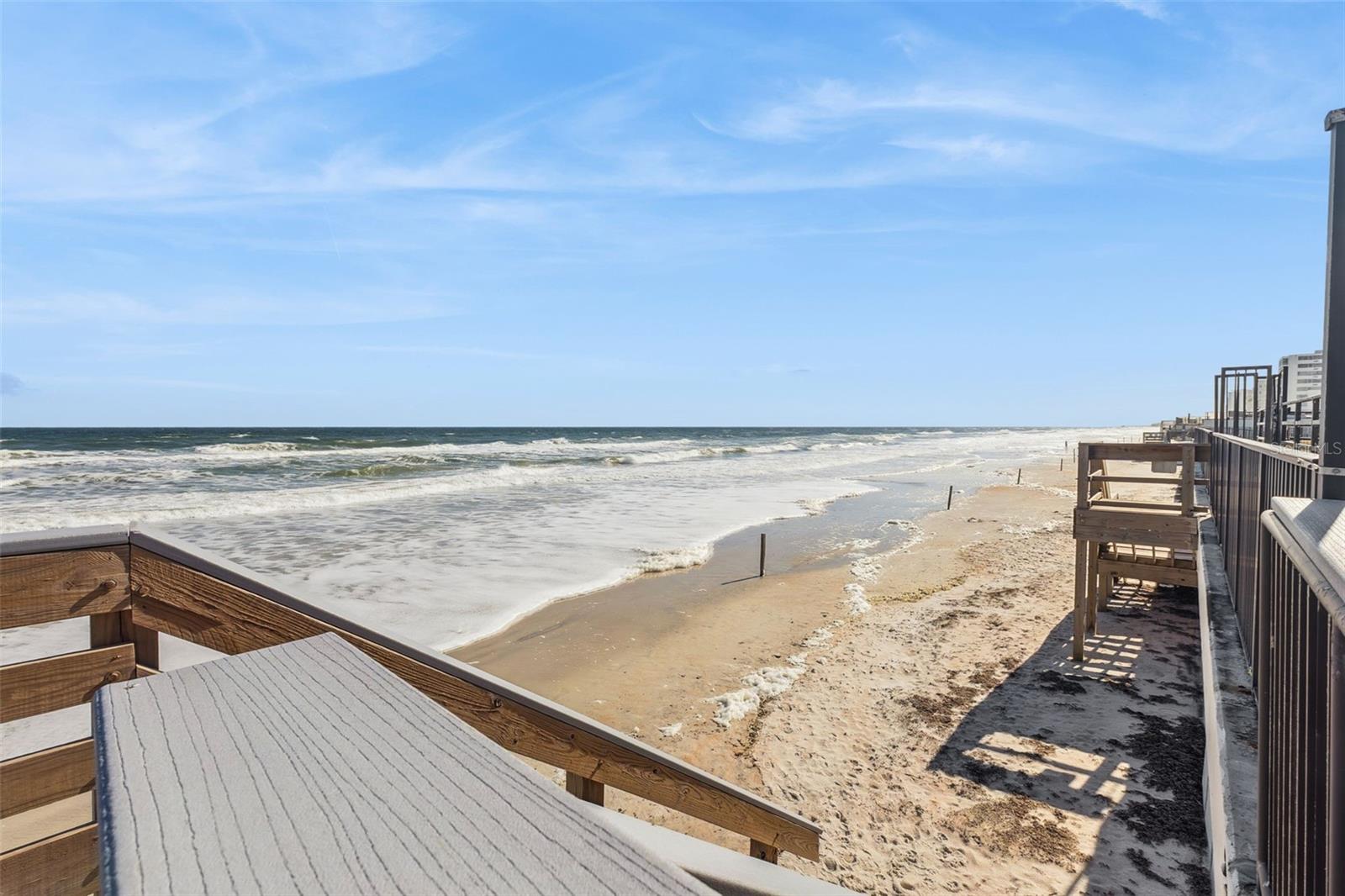 VANTAGE POINTE POOL & RACQUET CLUB CONDO - Residential