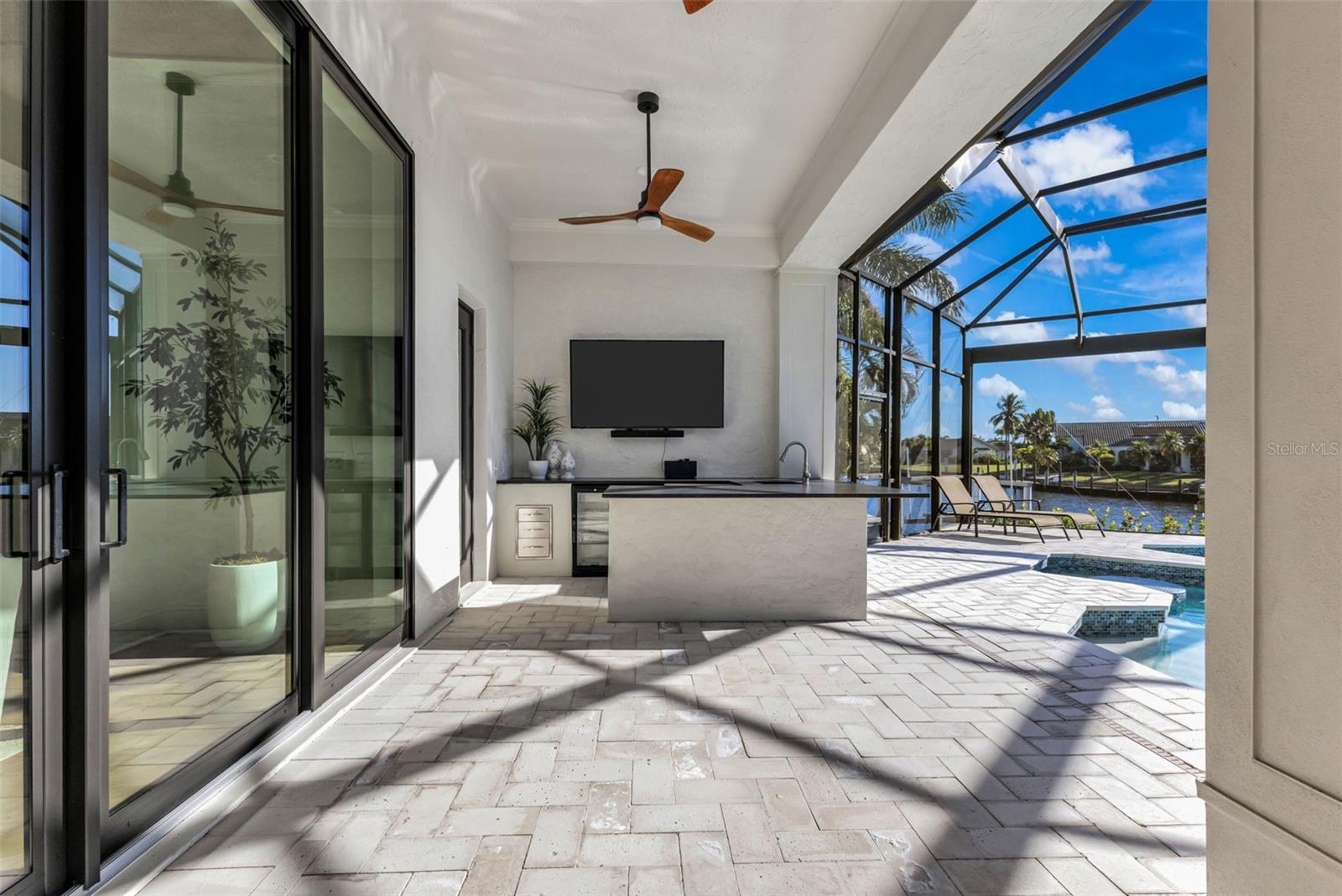 PUNTA GORDA ISLES SEC 15 - Residential