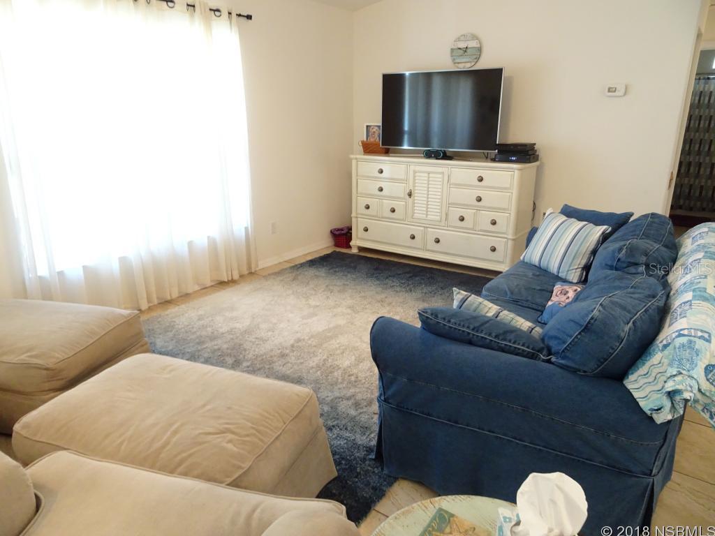 Florida Shores 01 - Residential