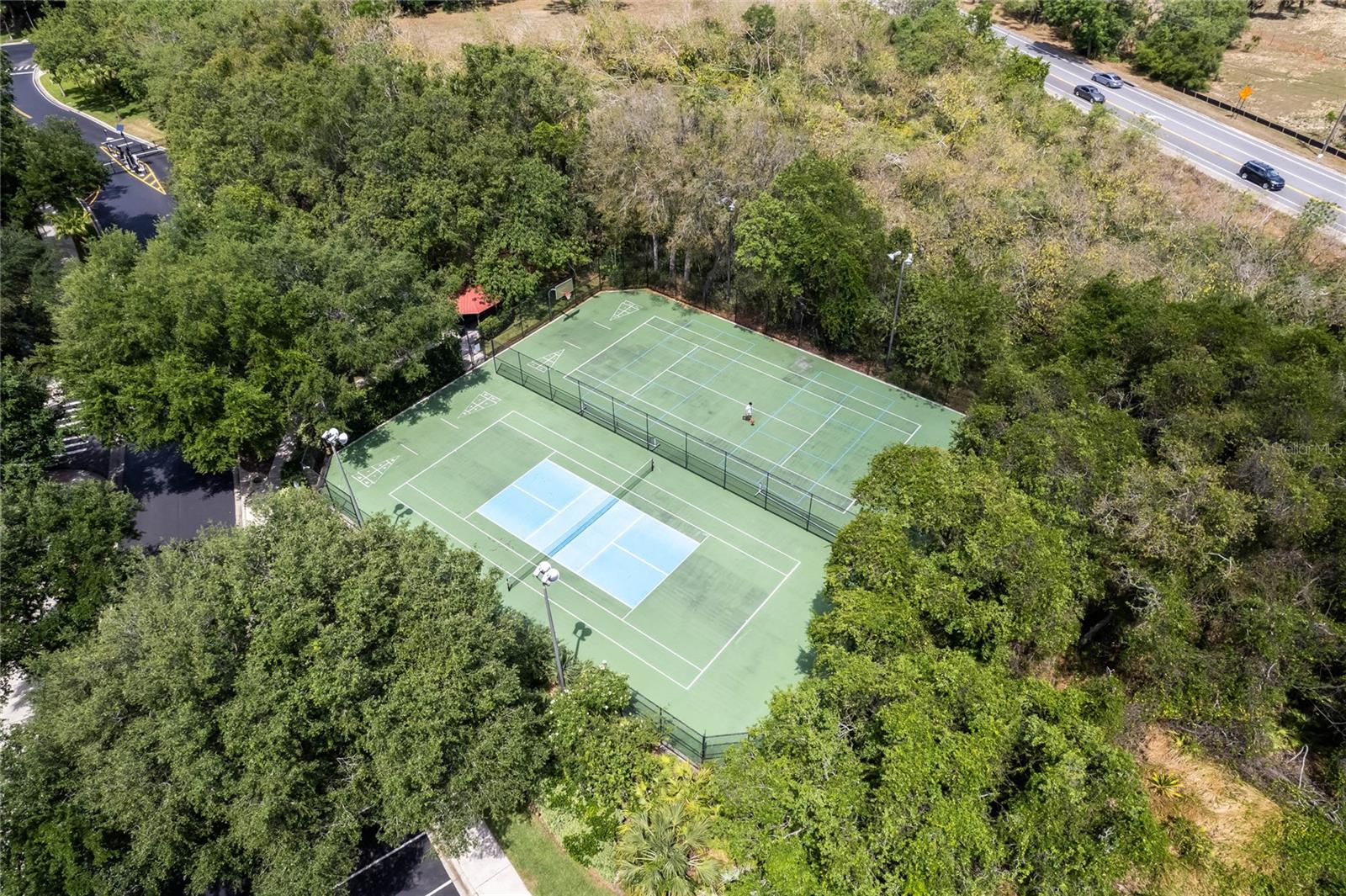 EMERALD ISLAND RESORT PH 4 - Residential