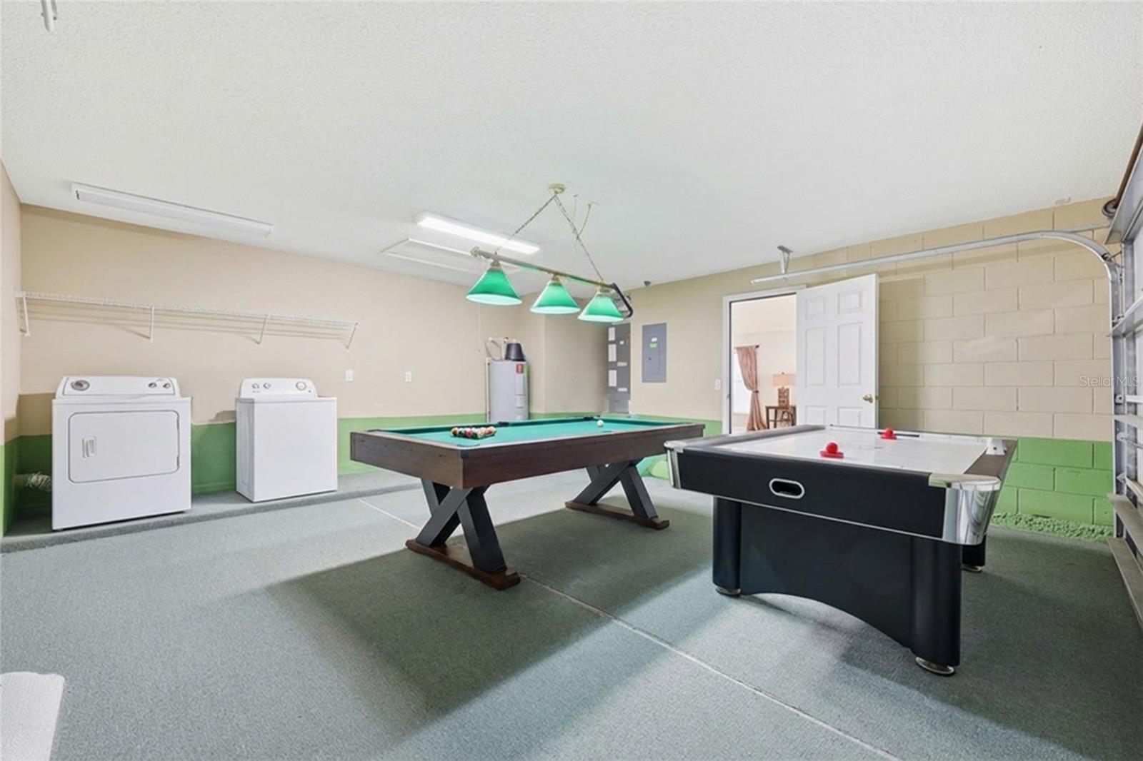 EMERALD ISLAND RESORT PH 4 - Residential