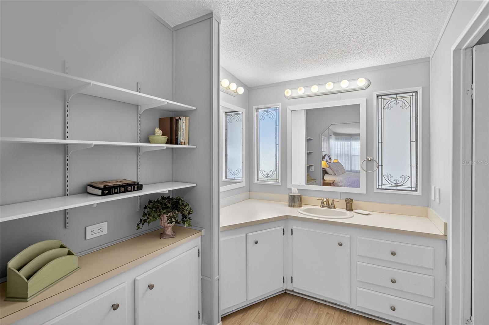 LA CASA MHP CO-OP - Residential