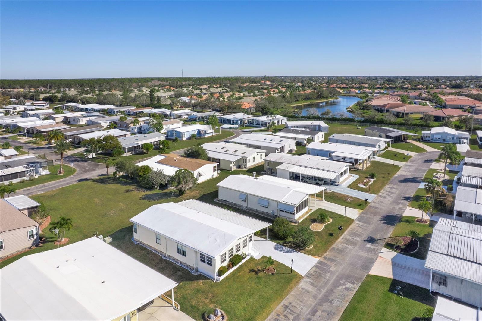 LA CASA MHP CO-OP - Residential