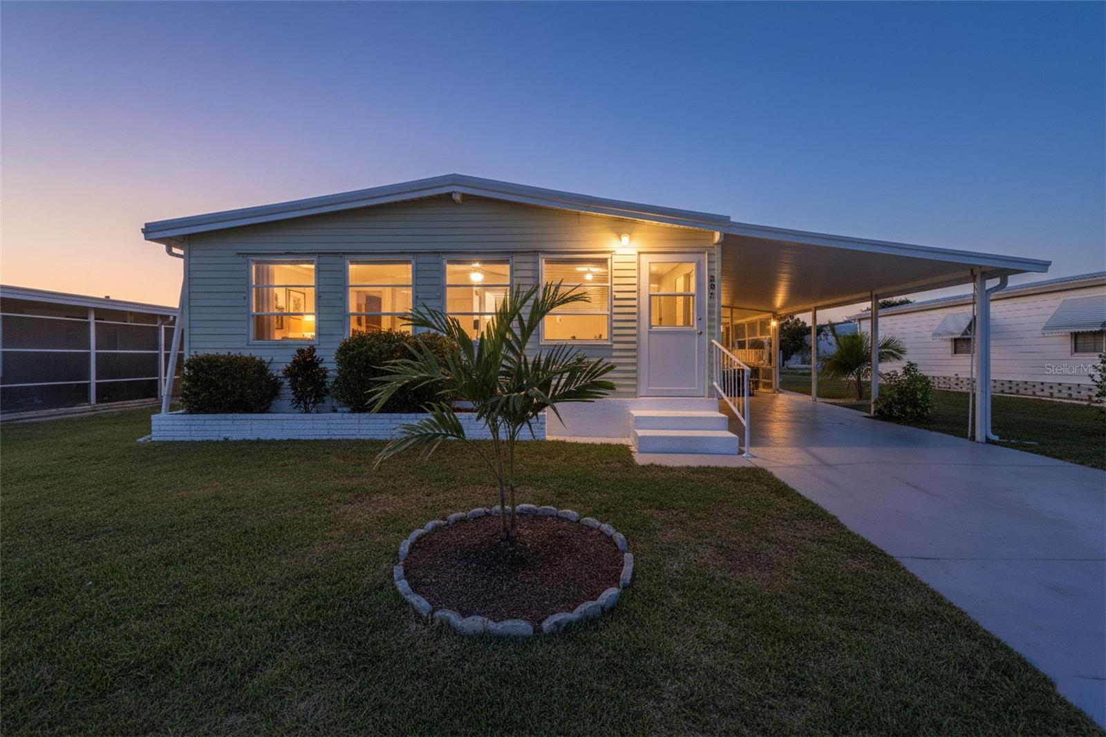 LA CASA MHP CO-OP - Residential