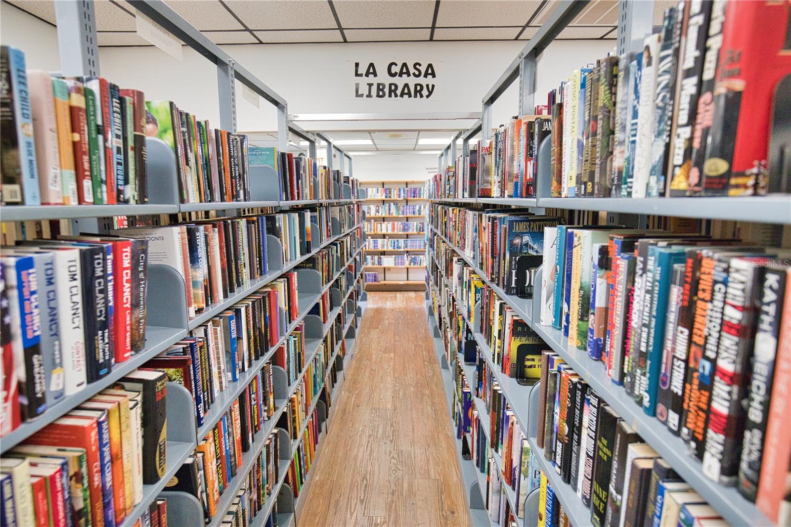 LA CASA MHP CO-OP - Residential