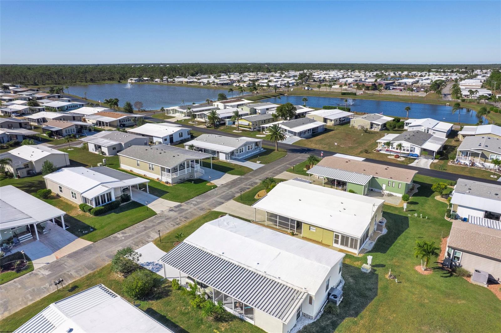 LA CASA MHP CO-OP - Residential