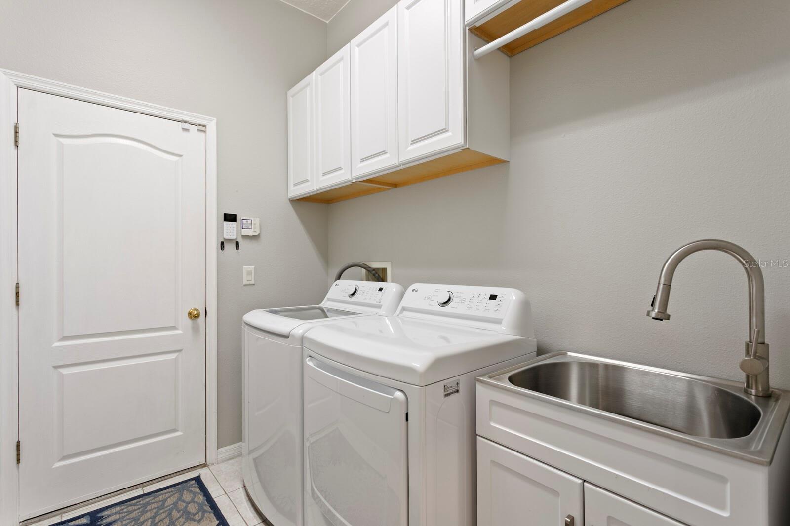 VALENCIA GARDENS PH 1 - Residential