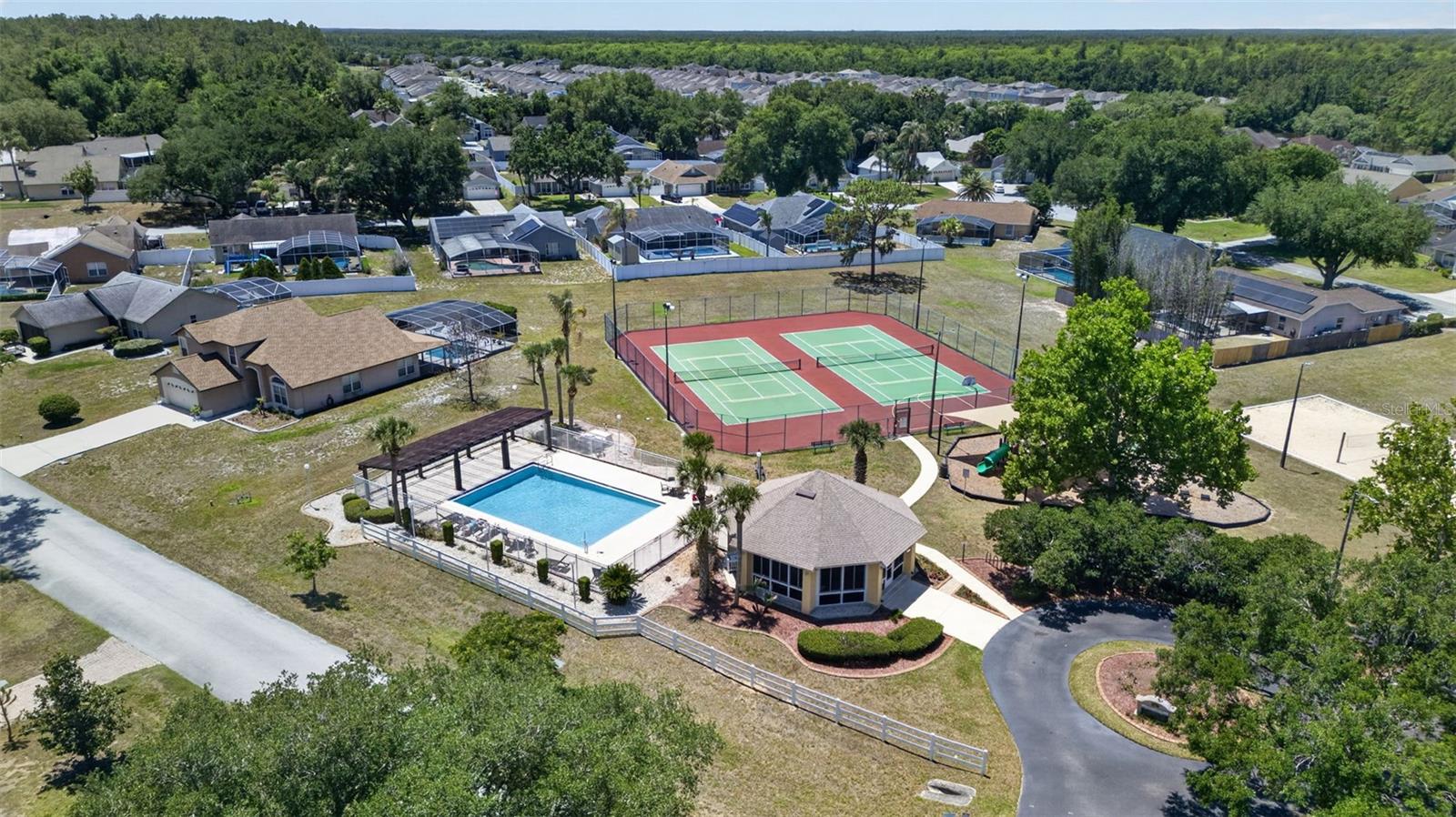 LAKE DAVENPORT ESTATES WEST PH 02 - Residential