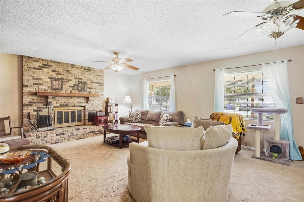 Photo of 1424 Wyoming Avenue, Saint Cloud, FL 34769 (MLS # S5158812)