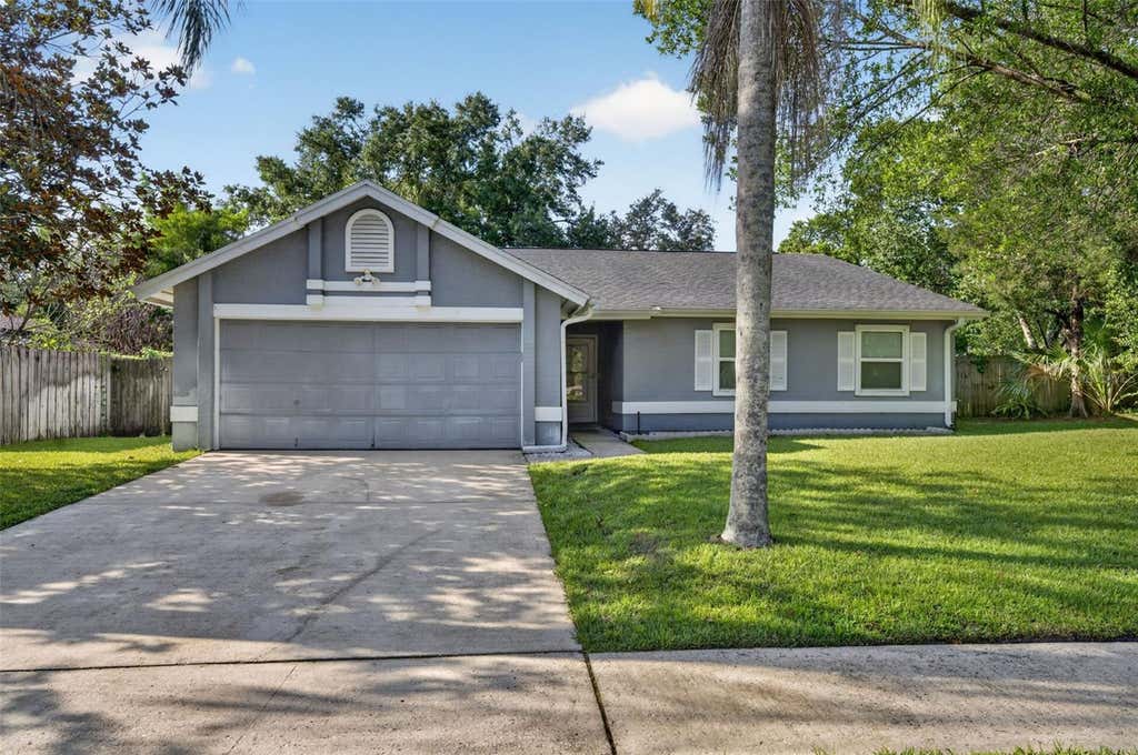 Photo of 1022 Ward Circle, Oviedo, FL 32765 (MLS # O6435121)