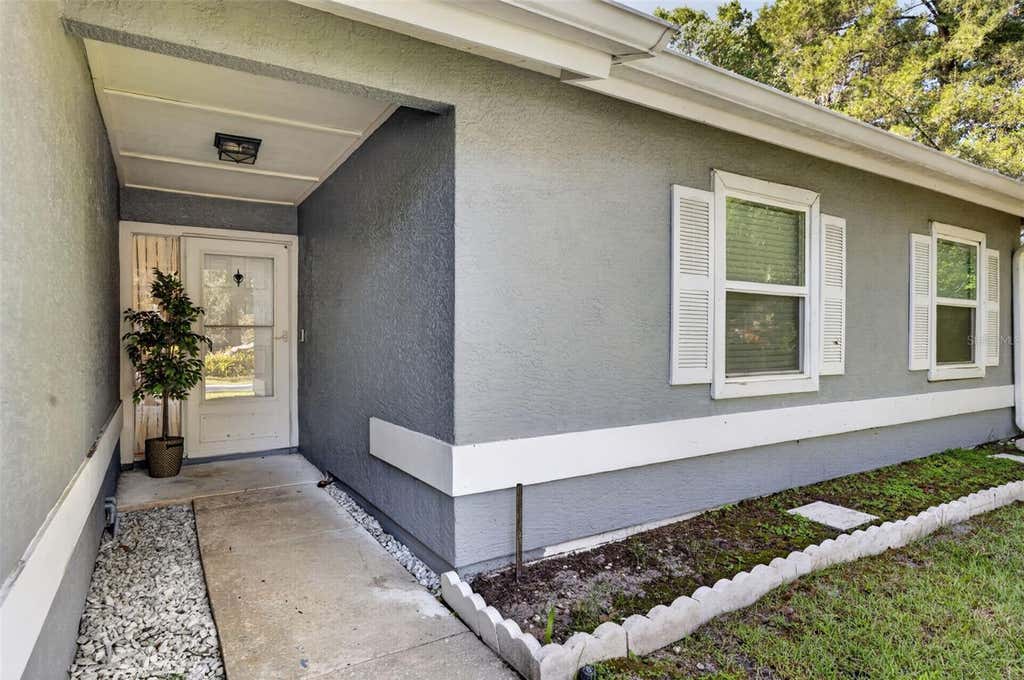 Photo of 1022 Ward Circle, Oviedo, FL 32765 (MLS # O6435121)
