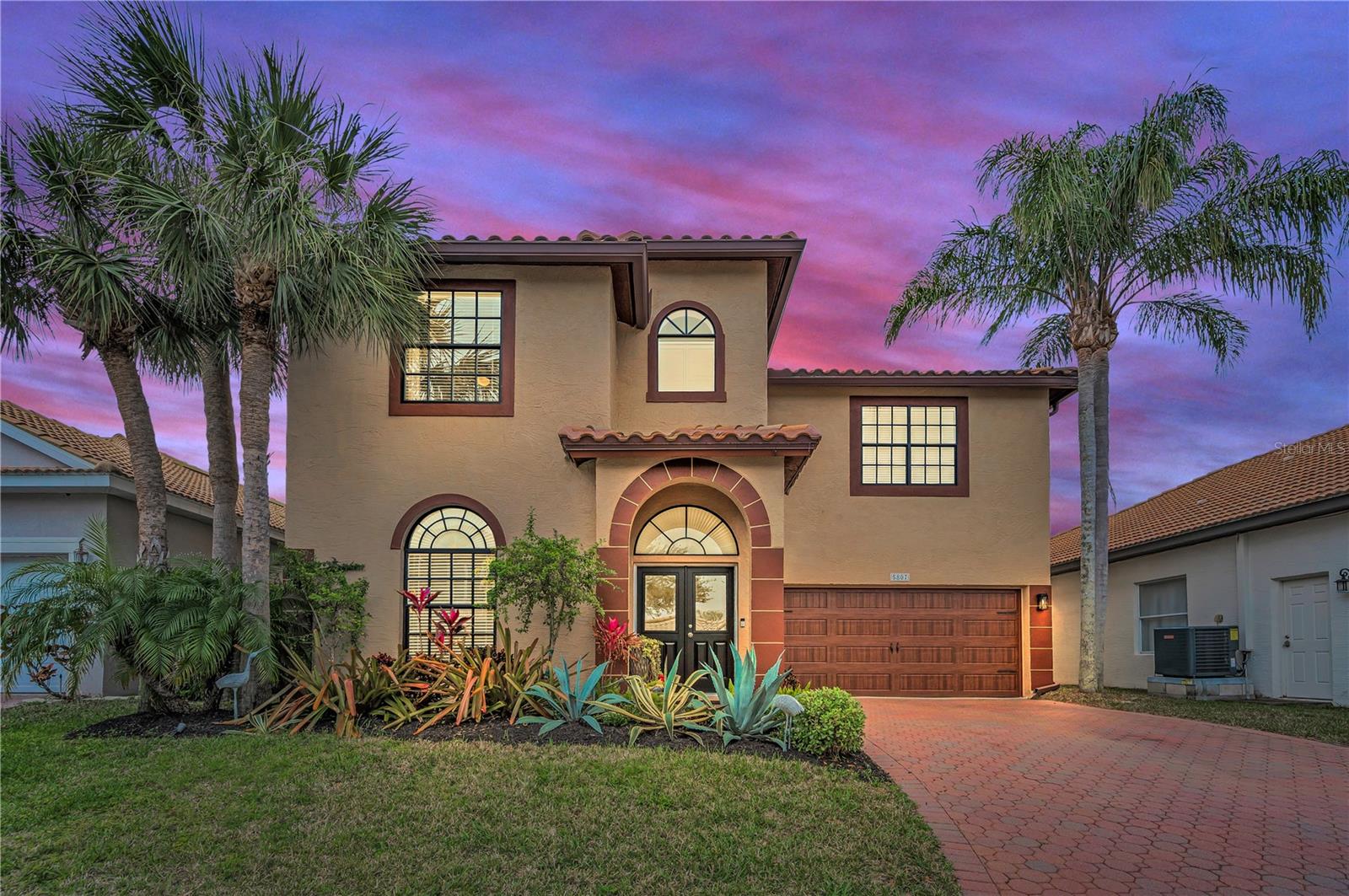 5807 CAY COVE COURT