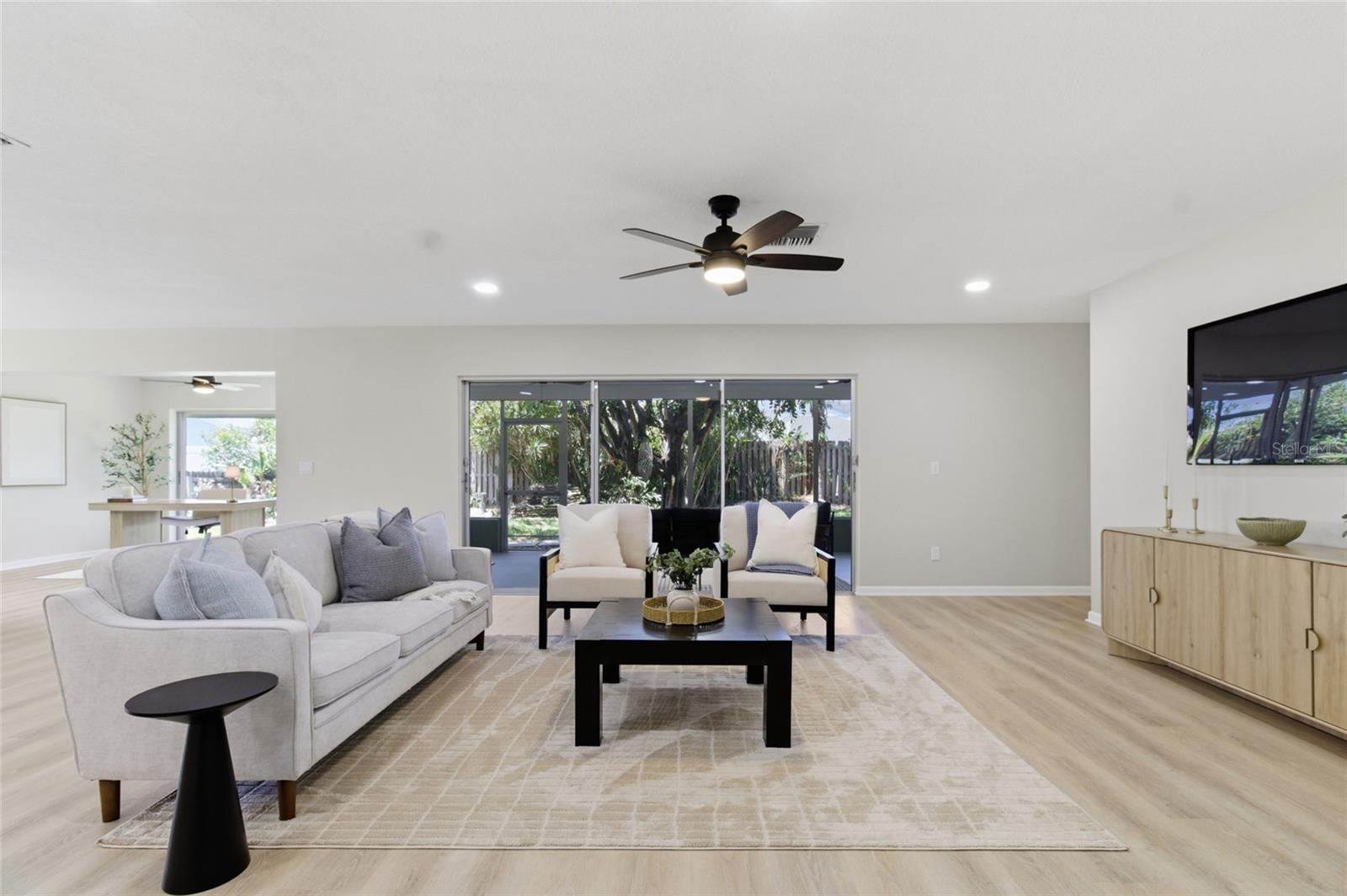 OAKHURST PARK 1ST ADD - Residential