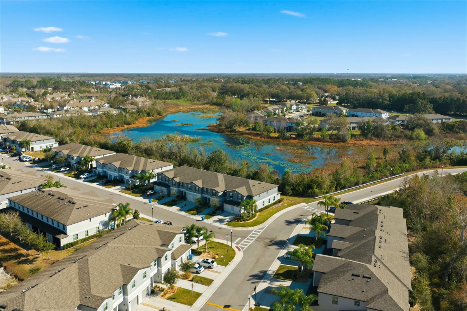 WILLOW SQUARE TWNHMS - Residential