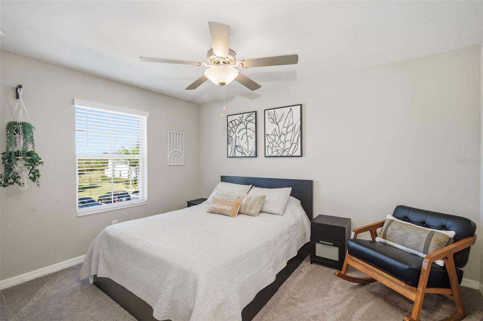 WILLOW SQUARE TWNHMS - Residential