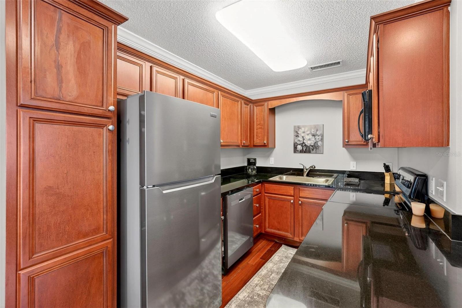 SIENNA PLACE CONDO - Residential