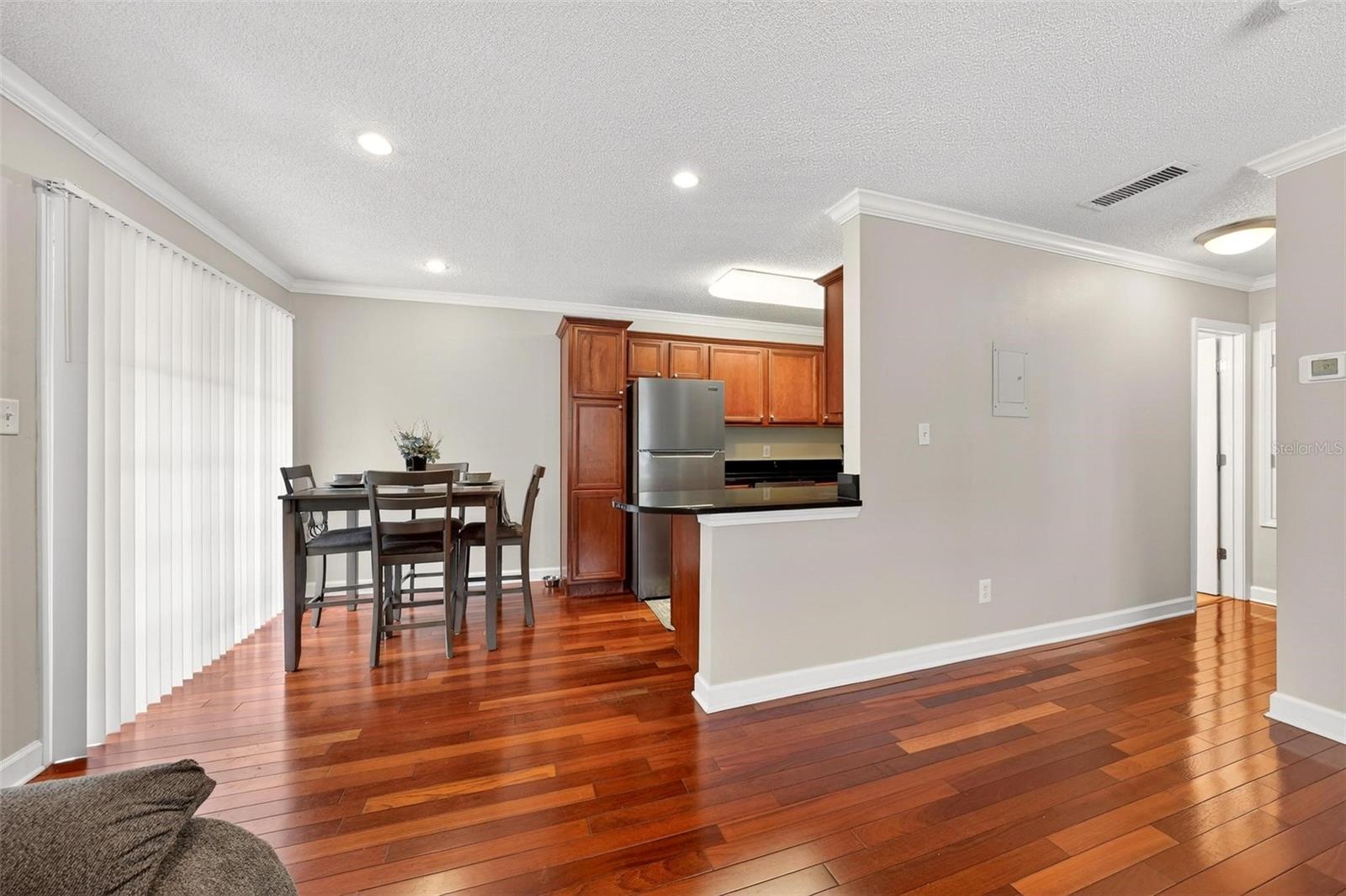 SIENNA PLACE CONDO - Residential