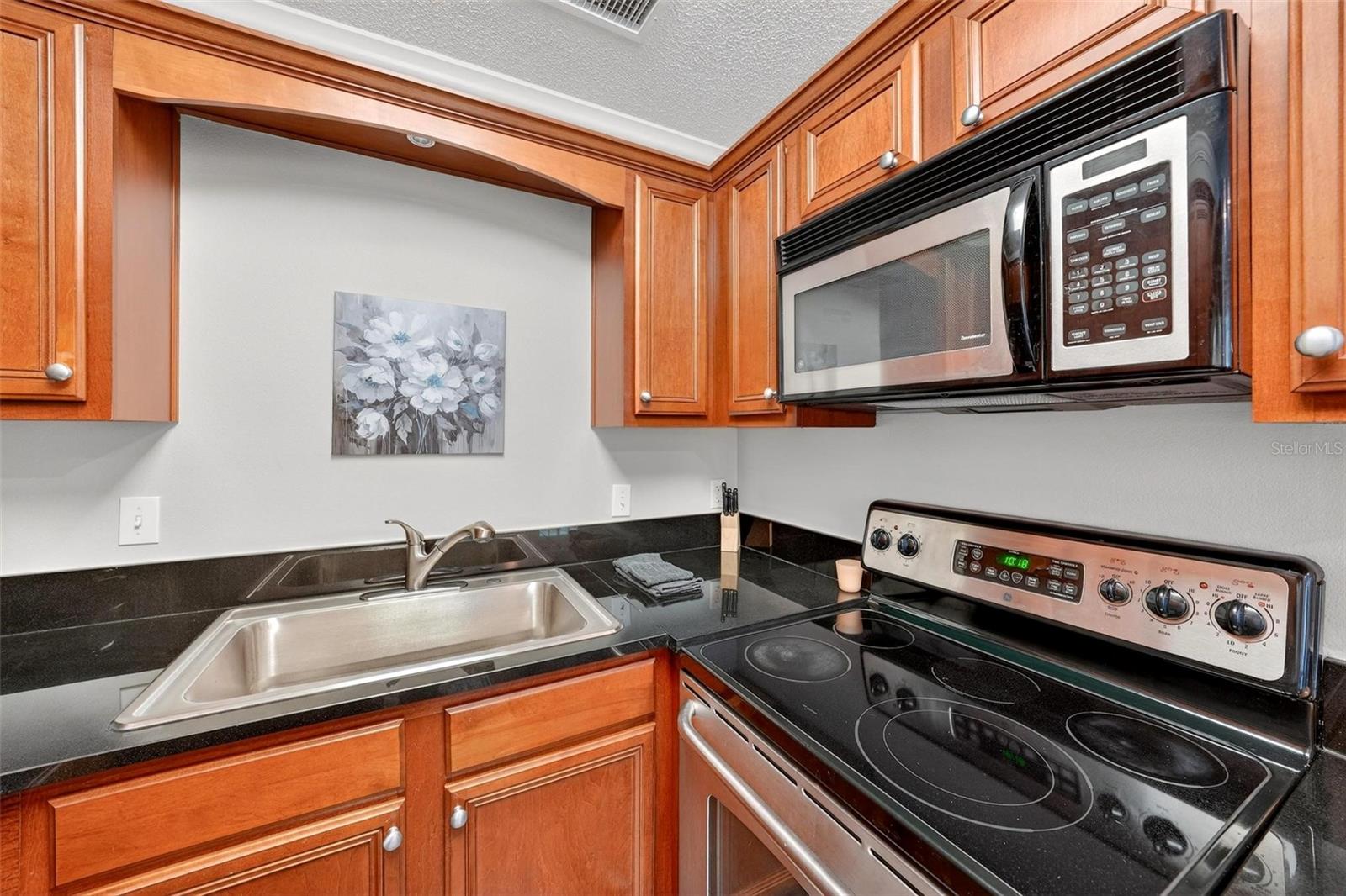 SIENNA PLACE CONDO - Residential