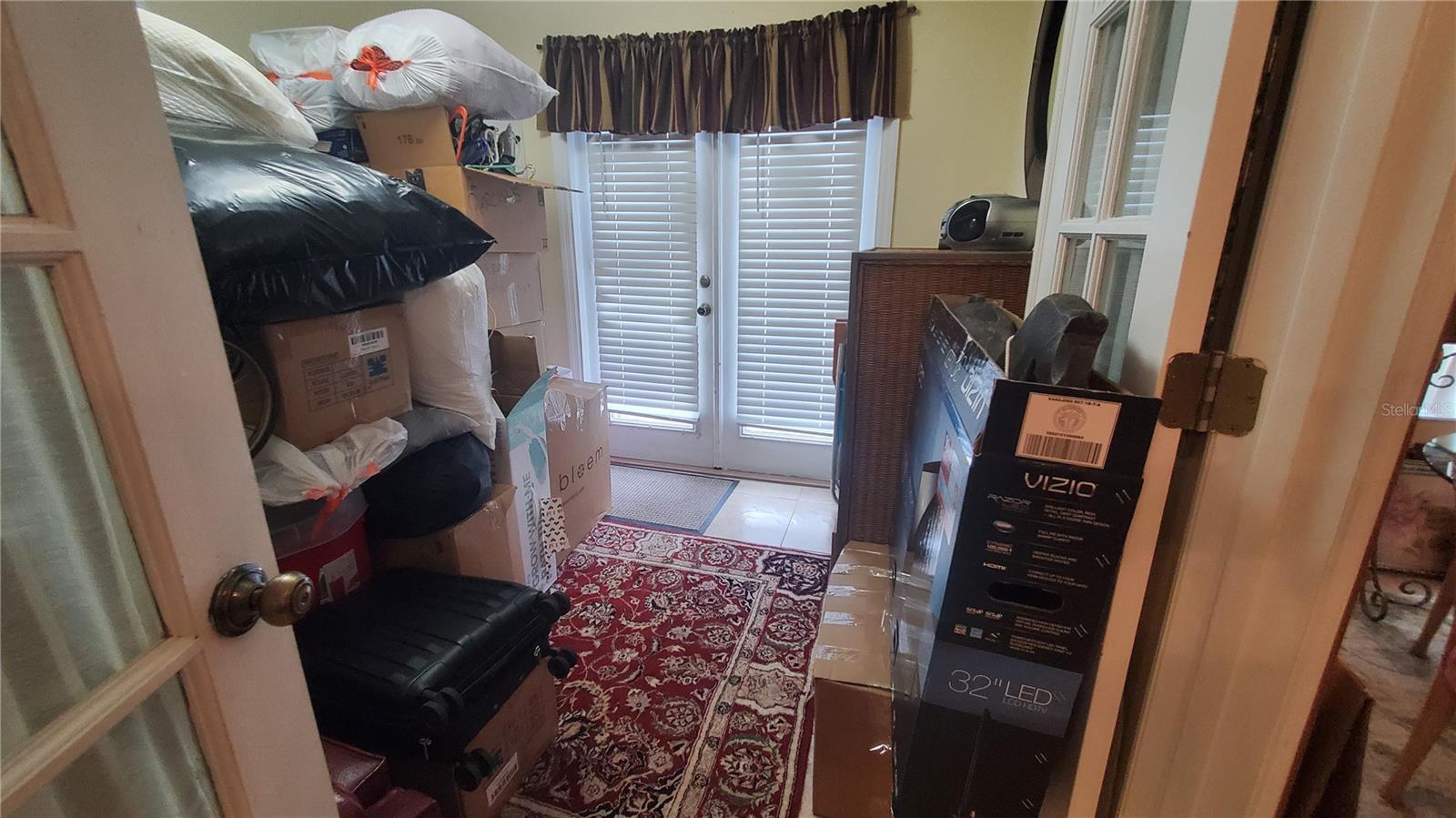 HIDDEN SPGS CONDO - Residential