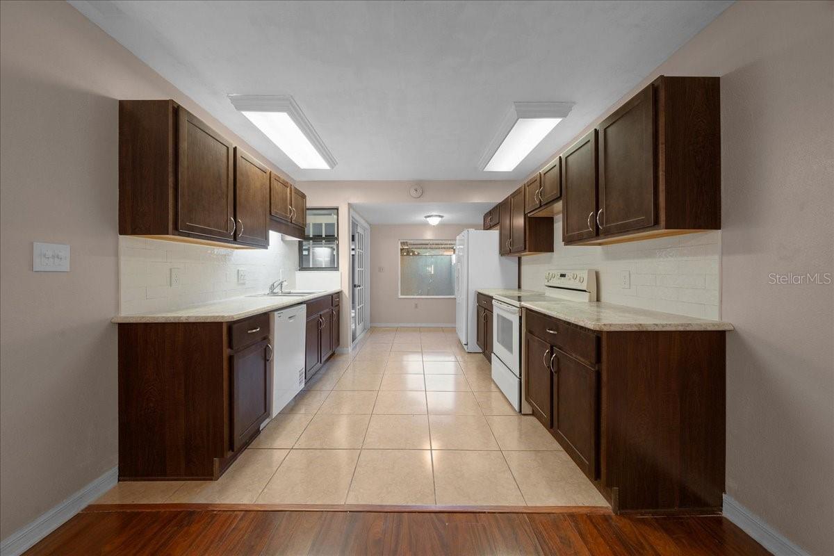 FOX MEADOW 02 - Residential