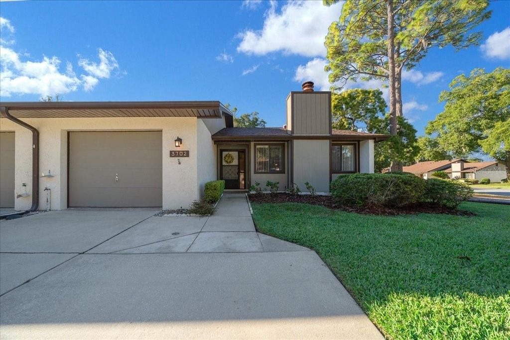 Photo of 3702 NE 17th Street, Ocala, FL 34470 (MLS # OM712698)