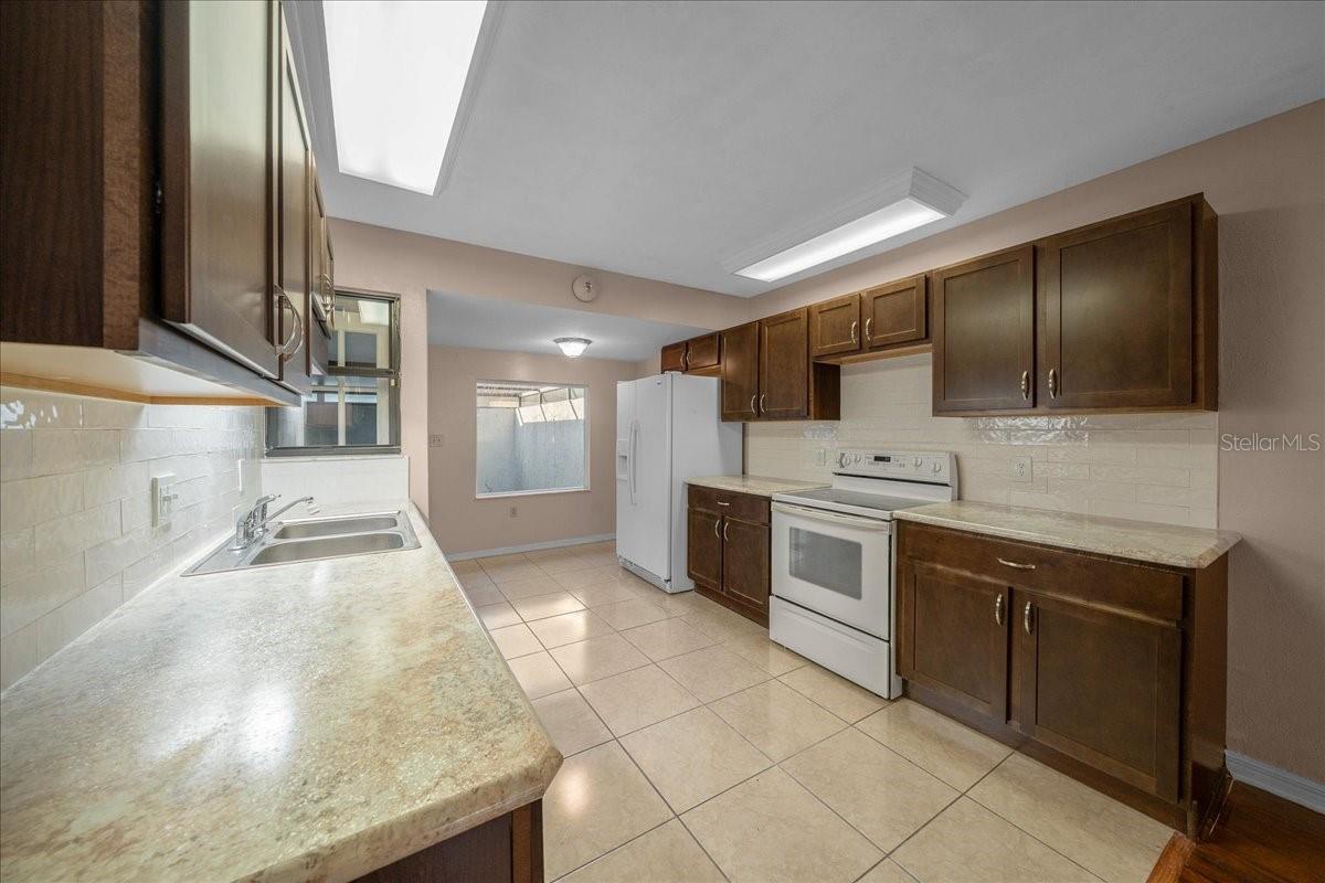 FOX MEADOW 02 - Residential