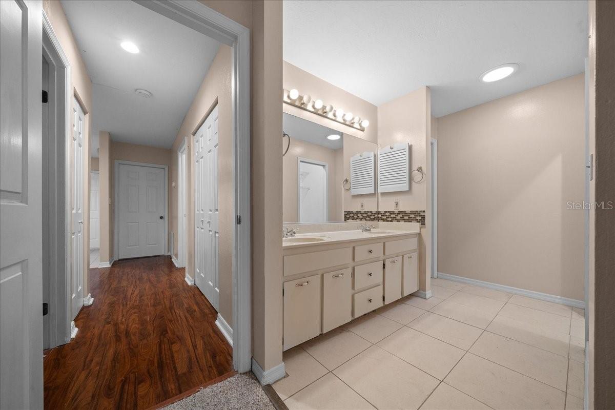 FOX MEADOW 02 - Residential