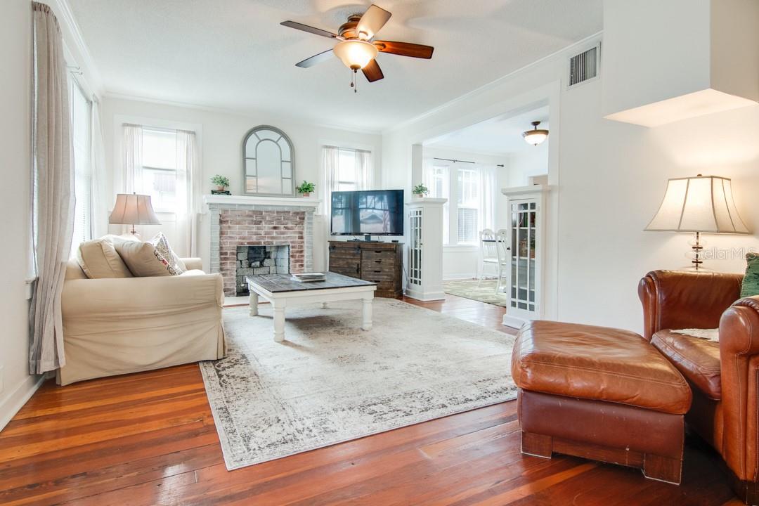 DIXIELAND REV - Residential