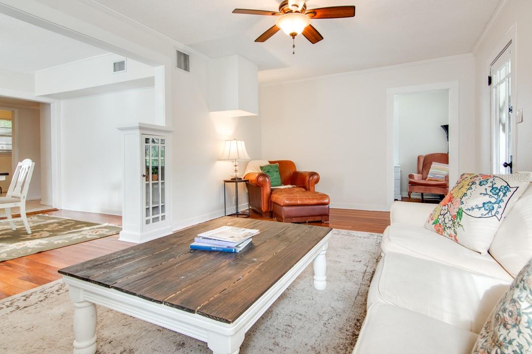 DIXIELAND REV - Residential